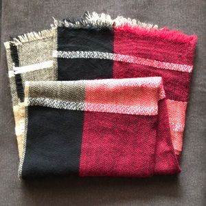 Tartan blanket scarf